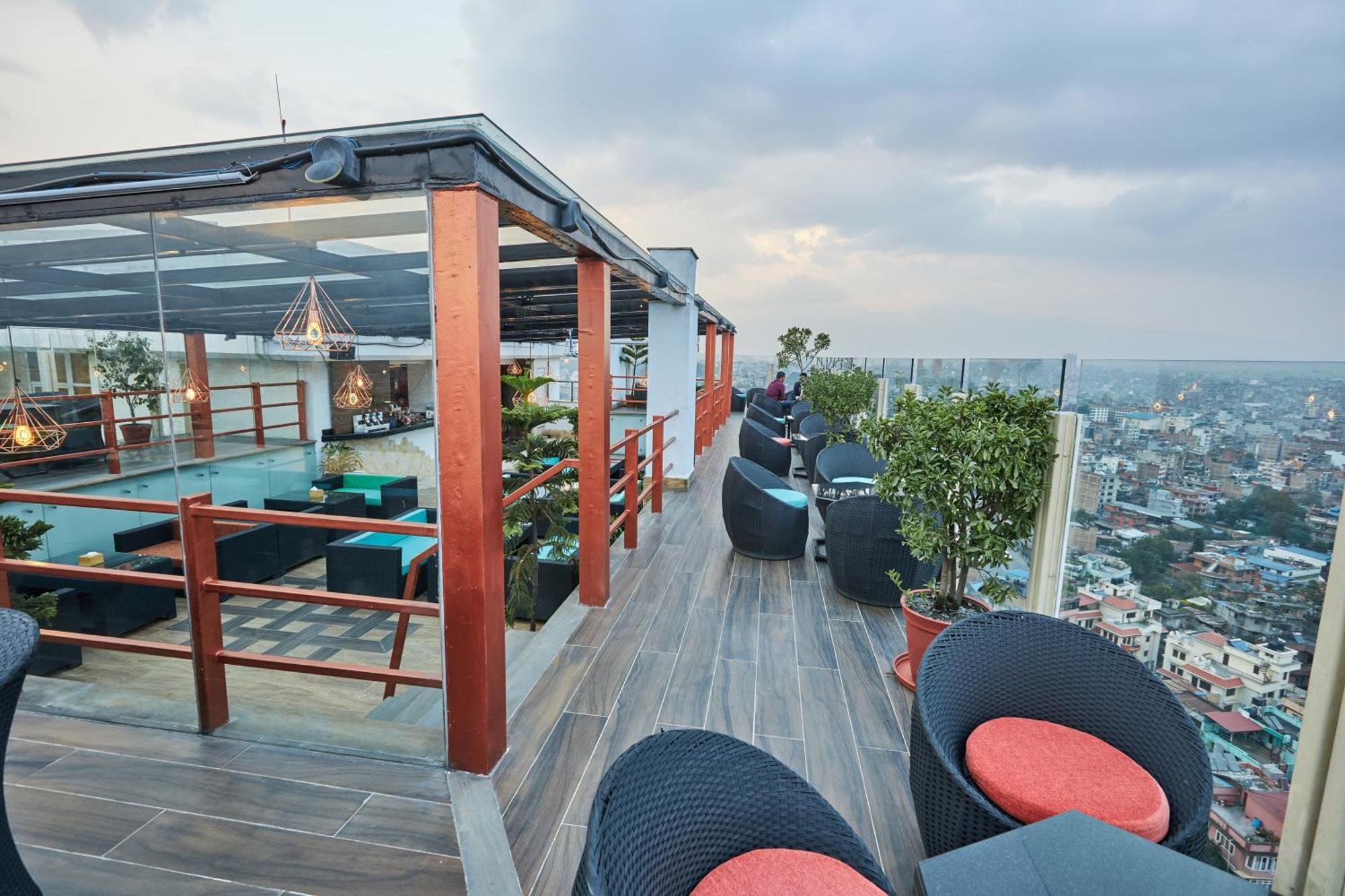Hotel Crowne Imperial Kathmandu Ngoại thất bức ảnh