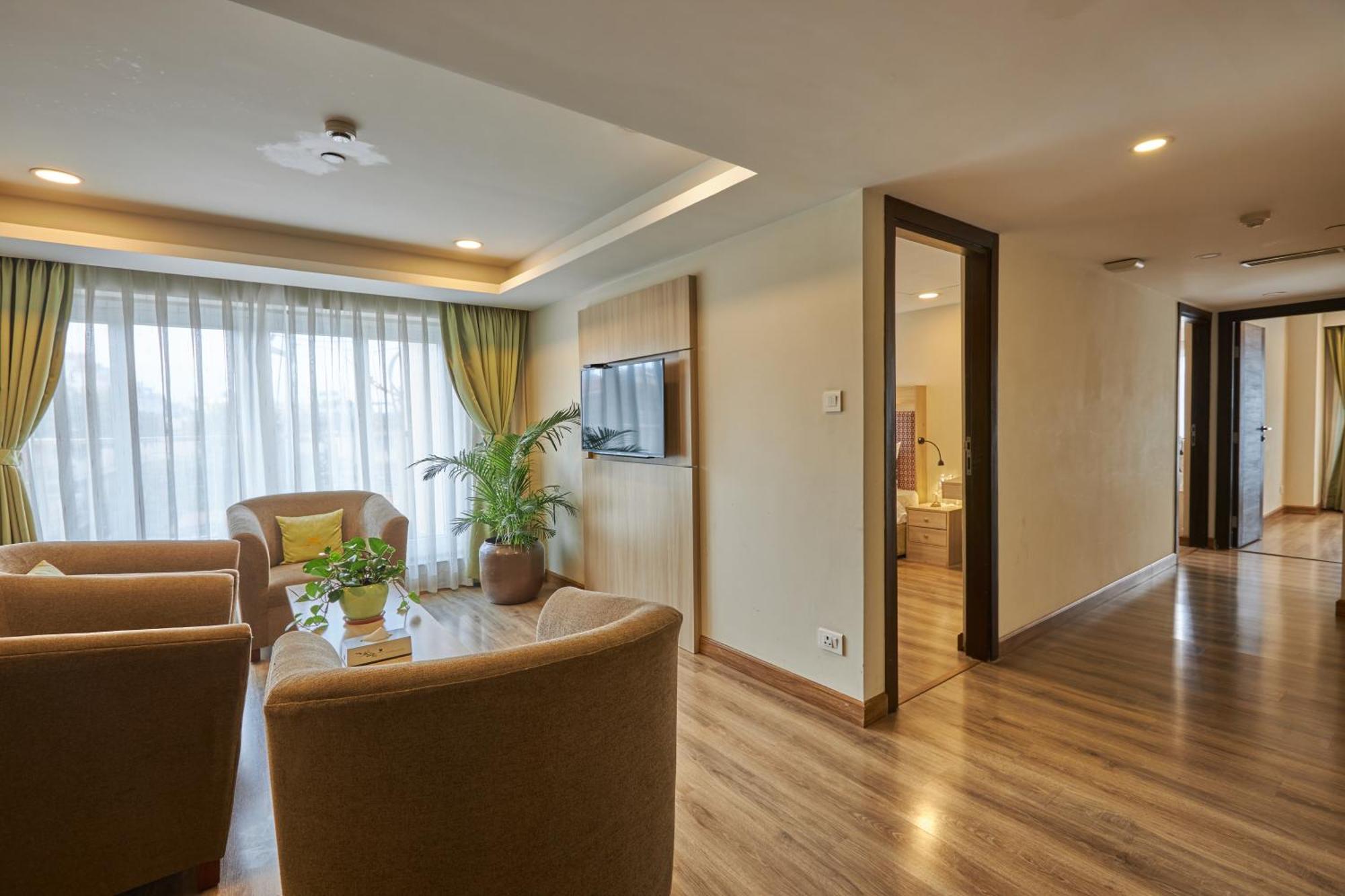 Hotel Crowne Imperial Kathmandu Ngoại thất bức ảnh
