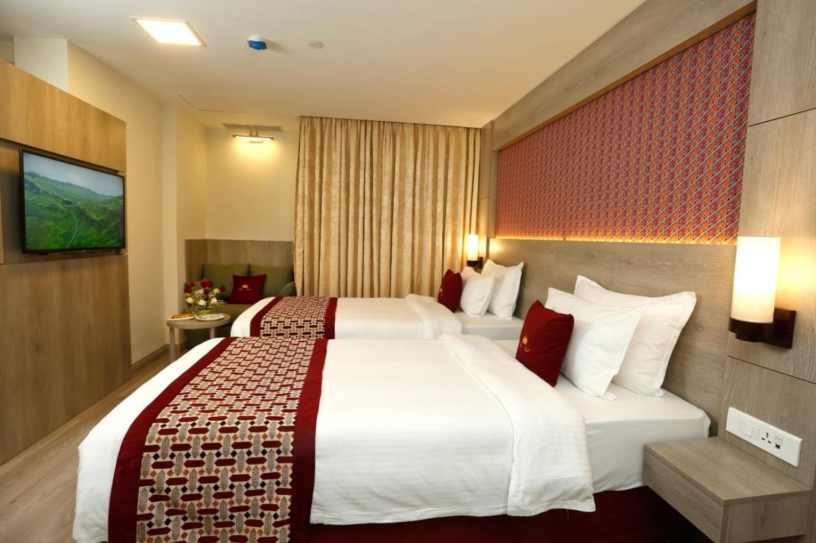 Hotel Crowne Imperial Kathmandu Ngoại thất bức ảnh