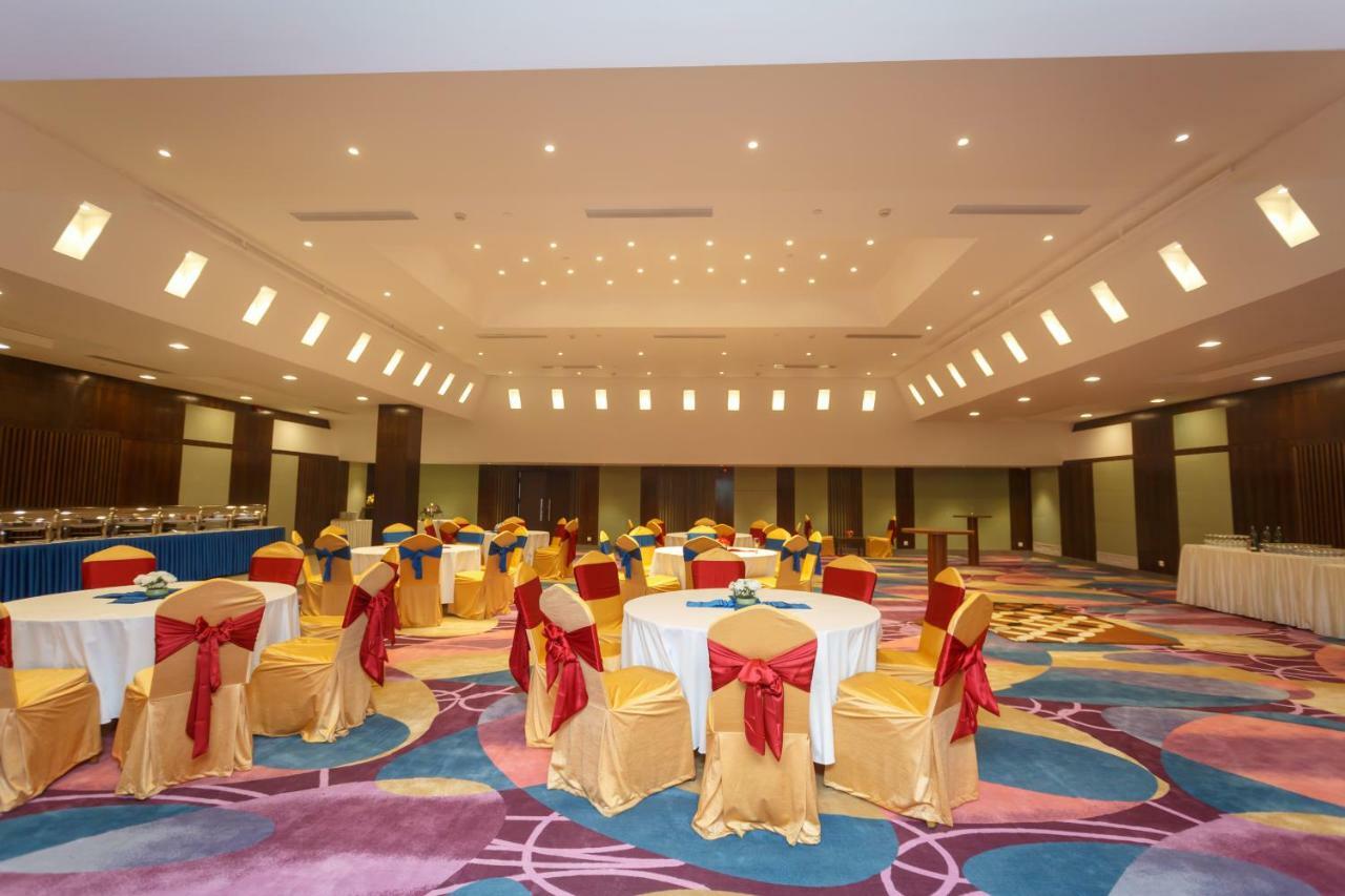 Hotel Crowne Imperial Kathmandu Ngoại thất bức ảnh