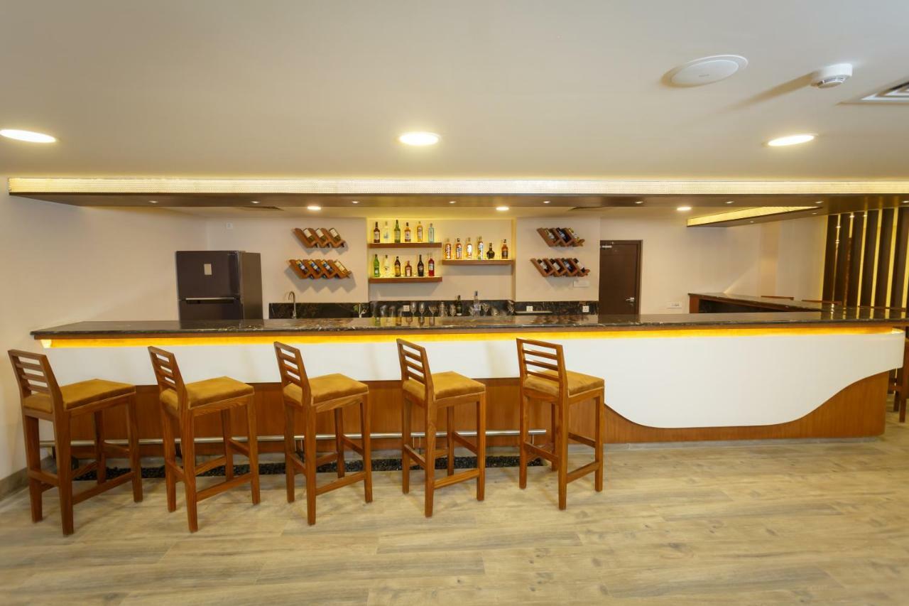 Hotel Crowne Imperial Kathmandu Ngoại thất bức ảnh