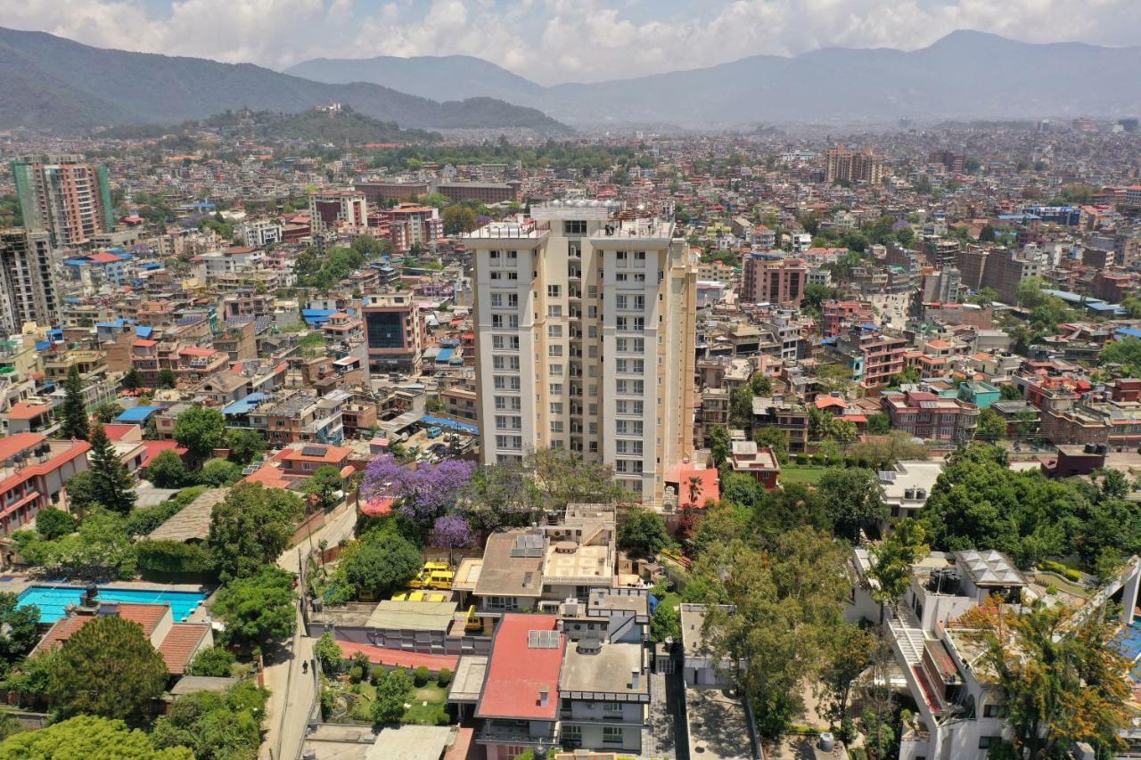 Hotel Crowne Imperial Kathmandu Ngoại thất bức ảnh